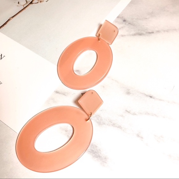 Free People Style Pink Oval Drop Earrings - Picture 2 of 4